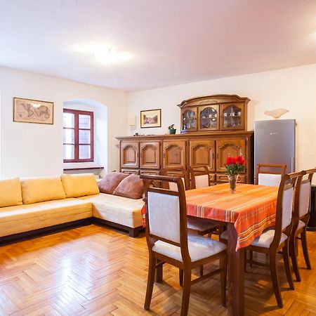 Villa & Apartments Perasto ภายนอก รูปภาพ