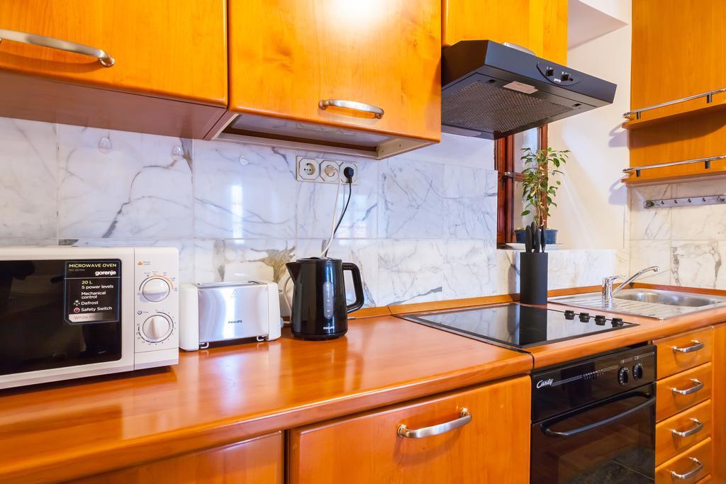Villa & Apartments Perasto ภายนอก รูปภาพ