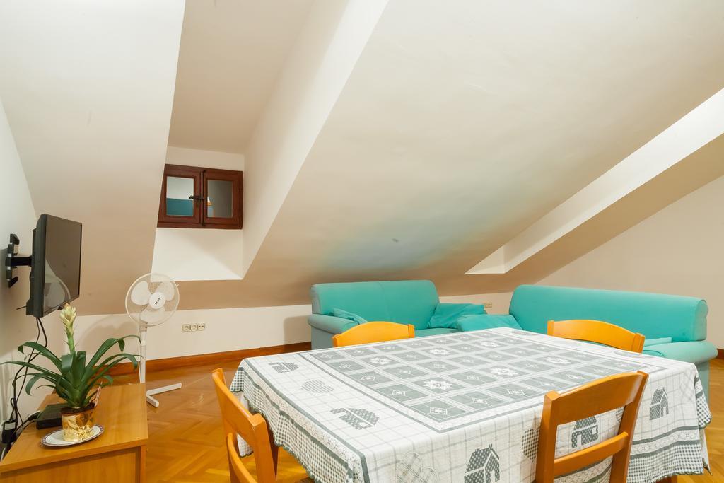 Villa & Apartments Perasto ภายนอก รูปภาพ